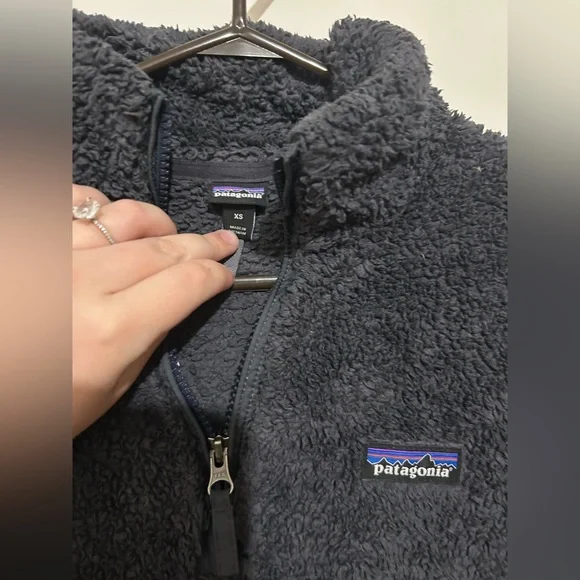 Patagonia sweater - Picture 2 of 2